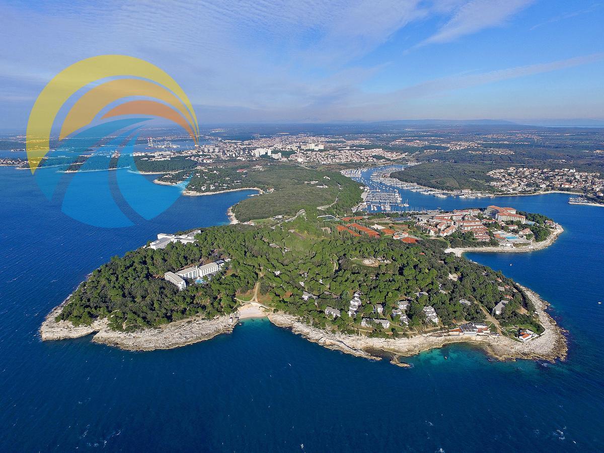 Apartments Mirela 1554 Pula Luaran gambar