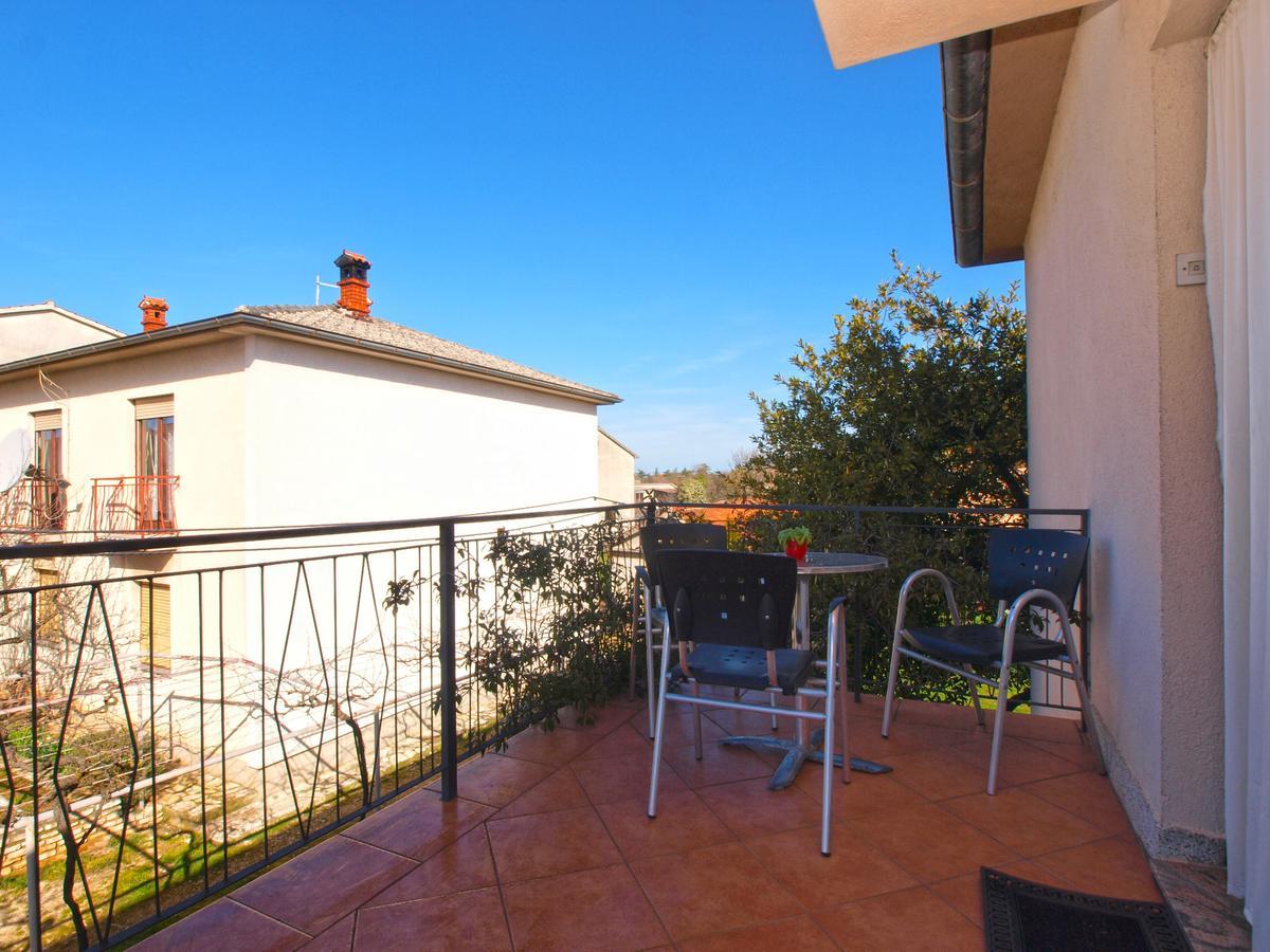 Apartments Mirela 1554 Pula Luaran gambar